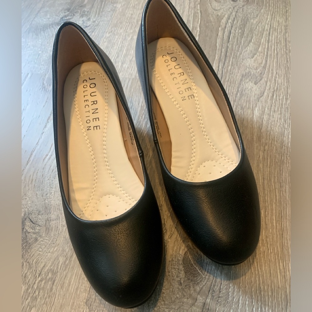 Journee Collection Black Heels